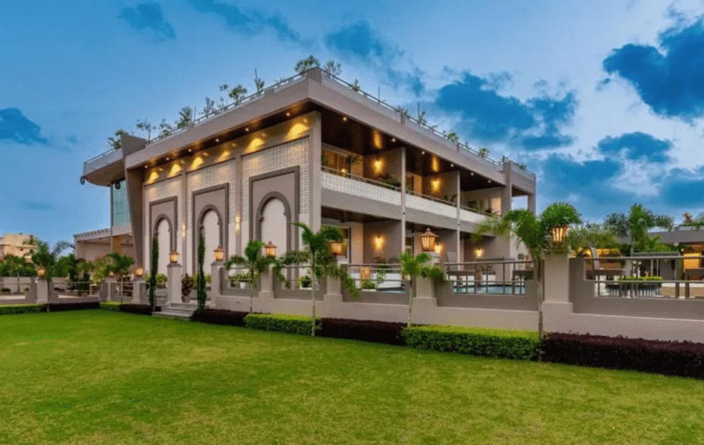 Best-Luxury-Resort-in-Udaipur